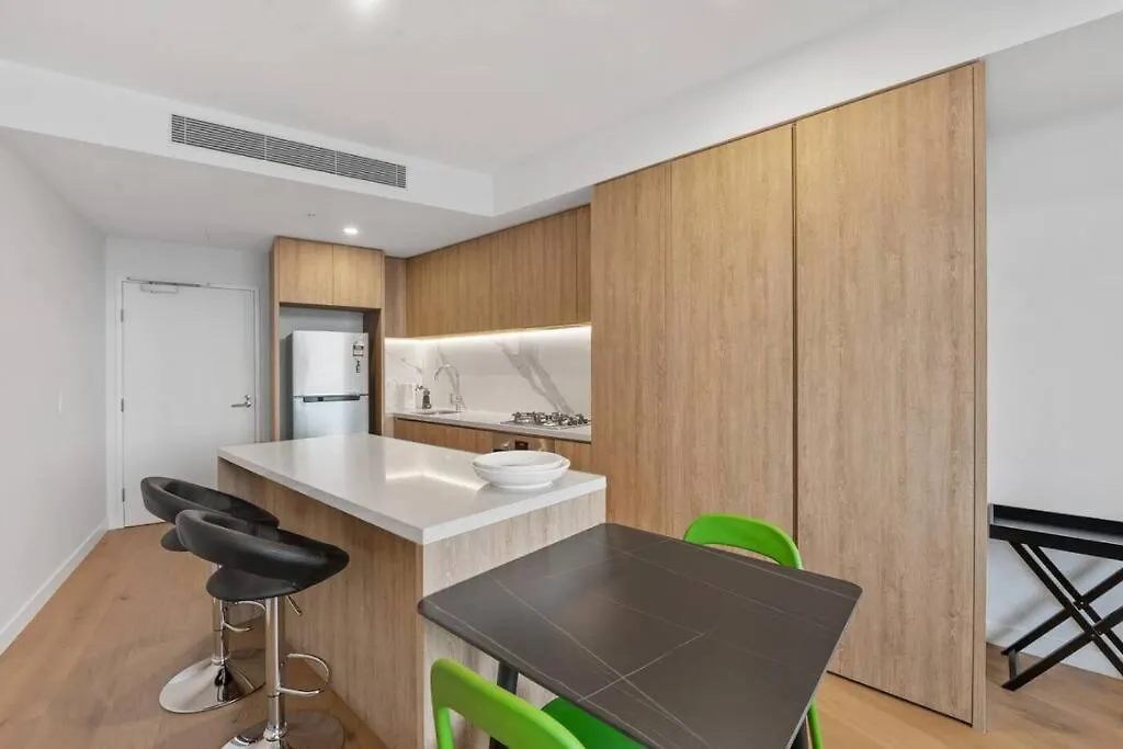 Apartment Nearly New Level 38 Broadbeach Casino 1 Bdr Unit Gold Coast